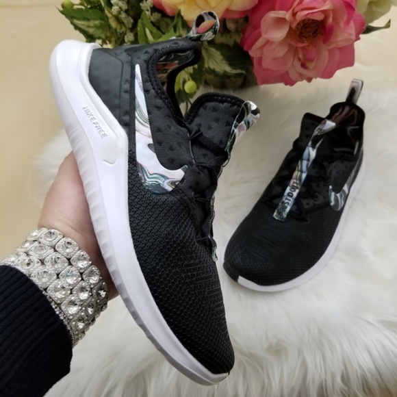 wmns nike free tr 8 print